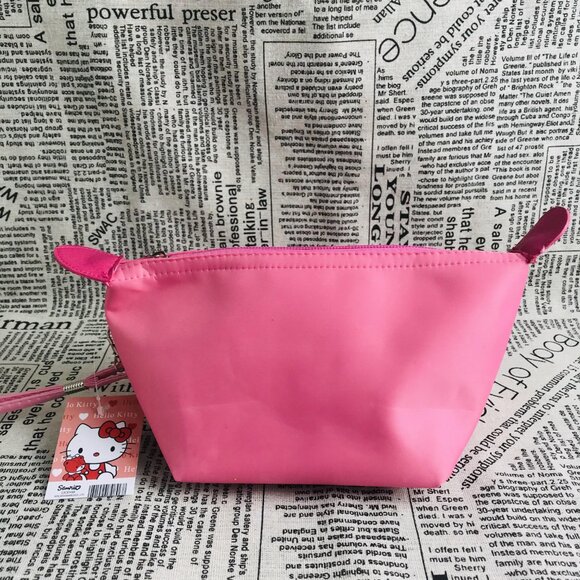 Hello Kitty MAKEUP BAG - Picture 5 of 7